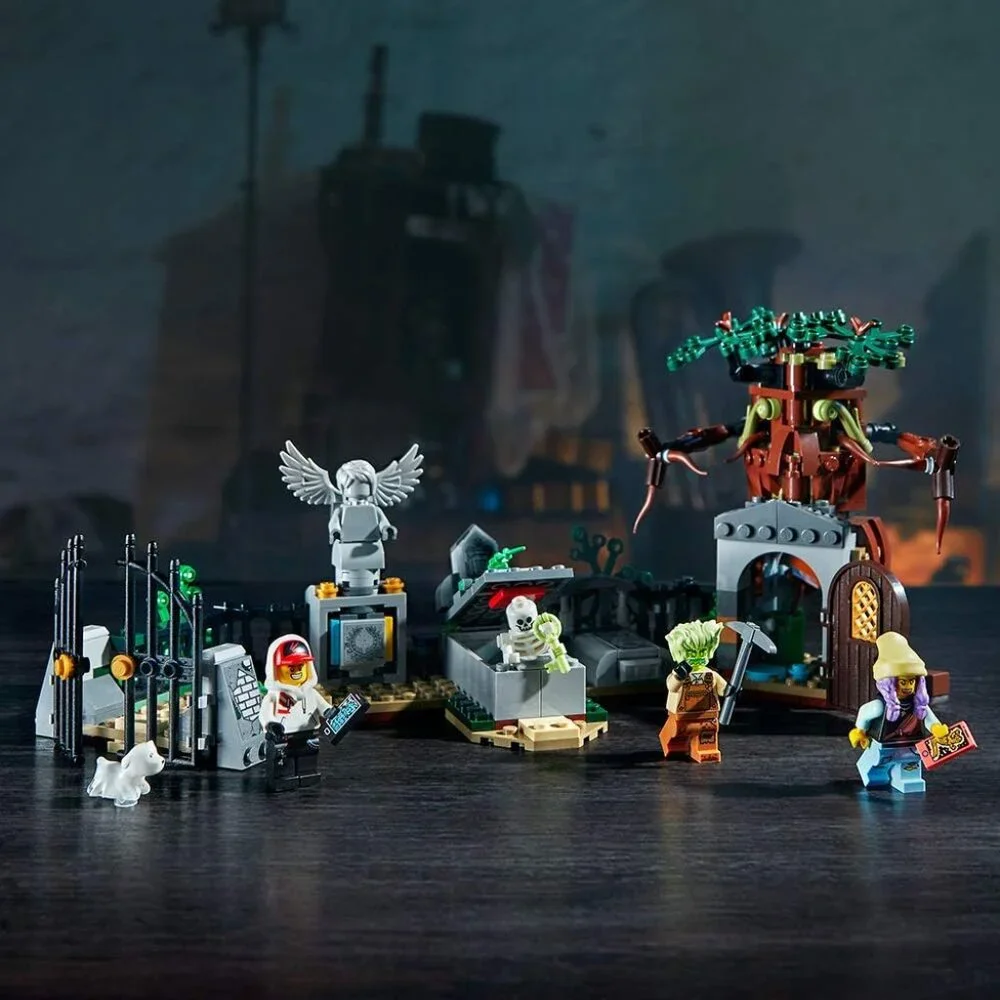 LEGO Hidden Side Graveyard Mystery 70420 Building Kit SET NEW App Toy AR Interac
